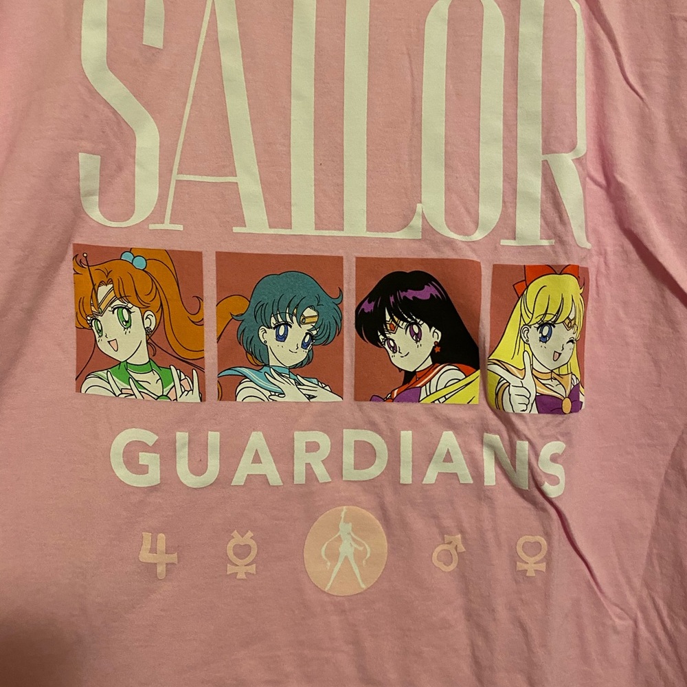 NEW Sailor moon Torrid tee shirt XL,2X - Picture 3 of 4